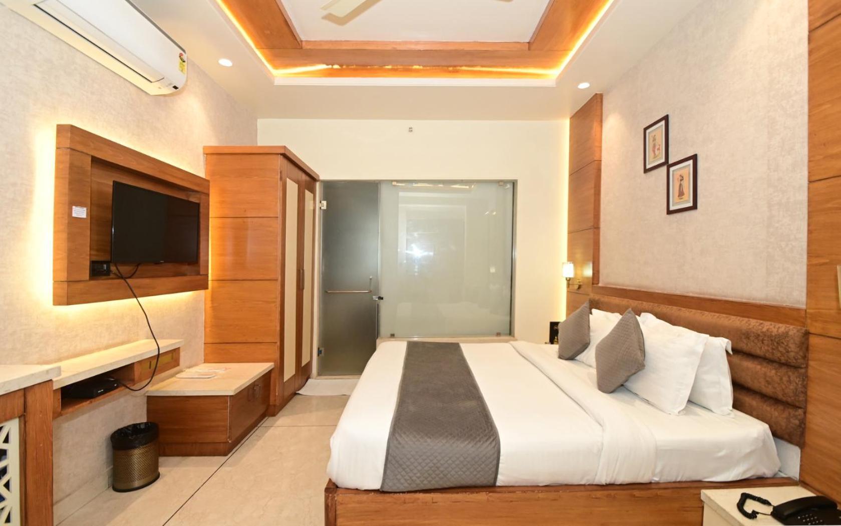 Hotel Rr 62-Jaipur City Centre Hotel Ngoại thất bức ảnh