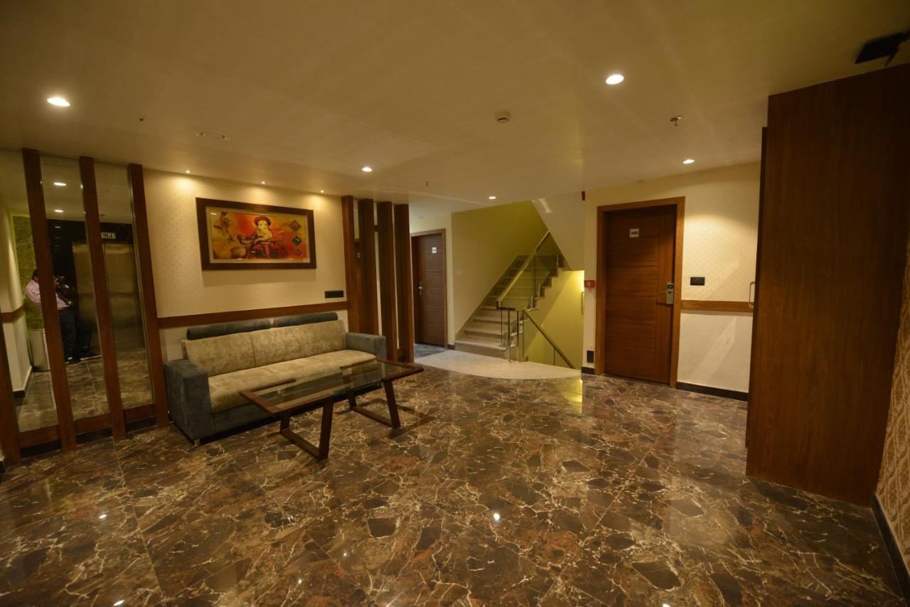 Hotel Rr 62-Jaipur City Centre Hotel Ngoại thất bức ảnh