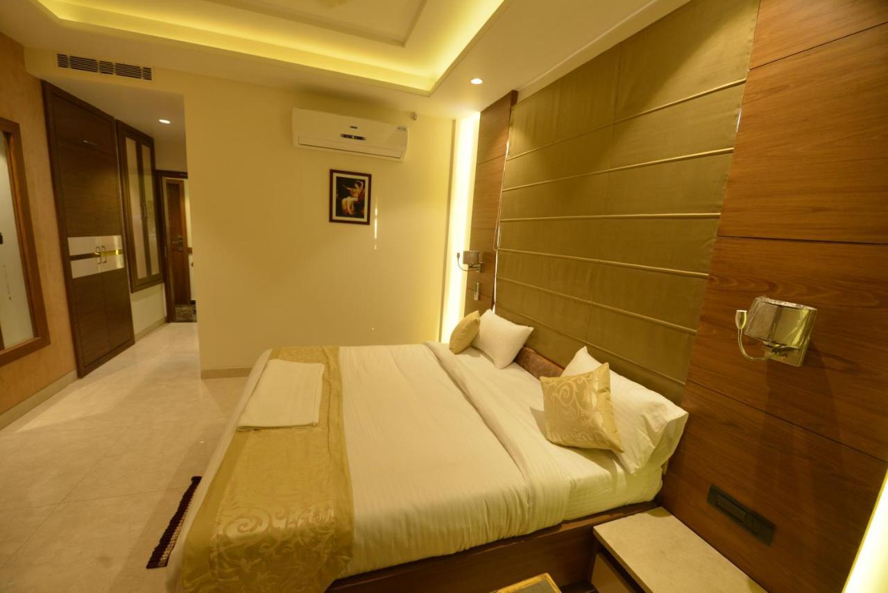 Hotel Rr 62-Jaipur City Centre Hotel Ngoại thất bức ảnh